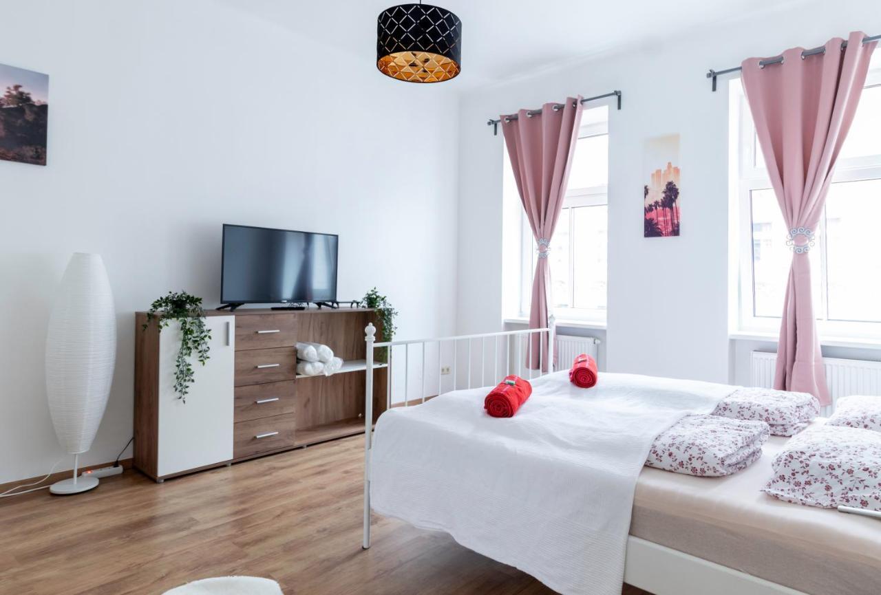 Comfortable, Specious Apartment With Inner Garden- Marzstrasse Apartments Wien Eksteriør bilde