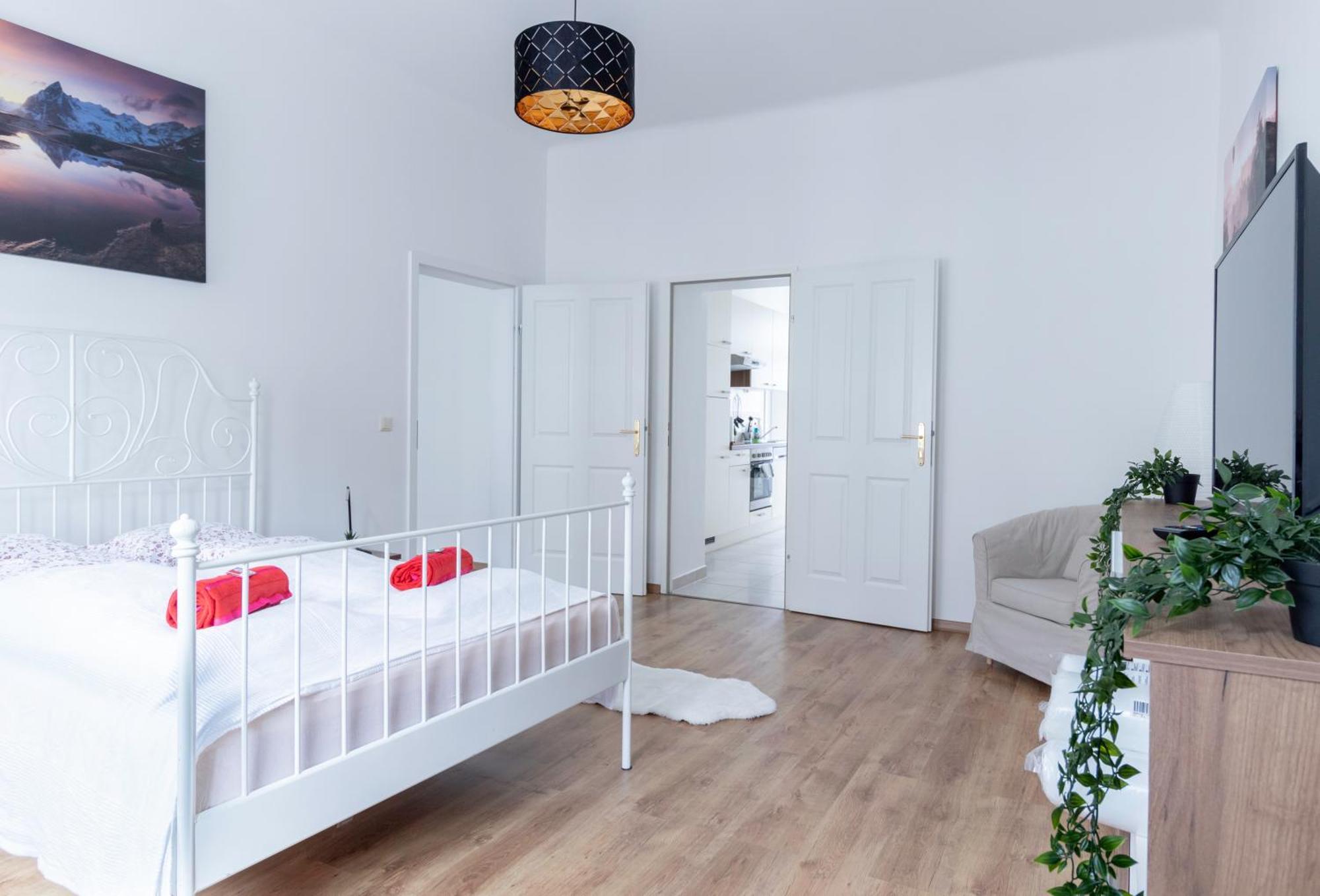 Comfortable, Specious Apartment With Inner Garden- Marzstrasse Apartments Wien Eksteriør bilde