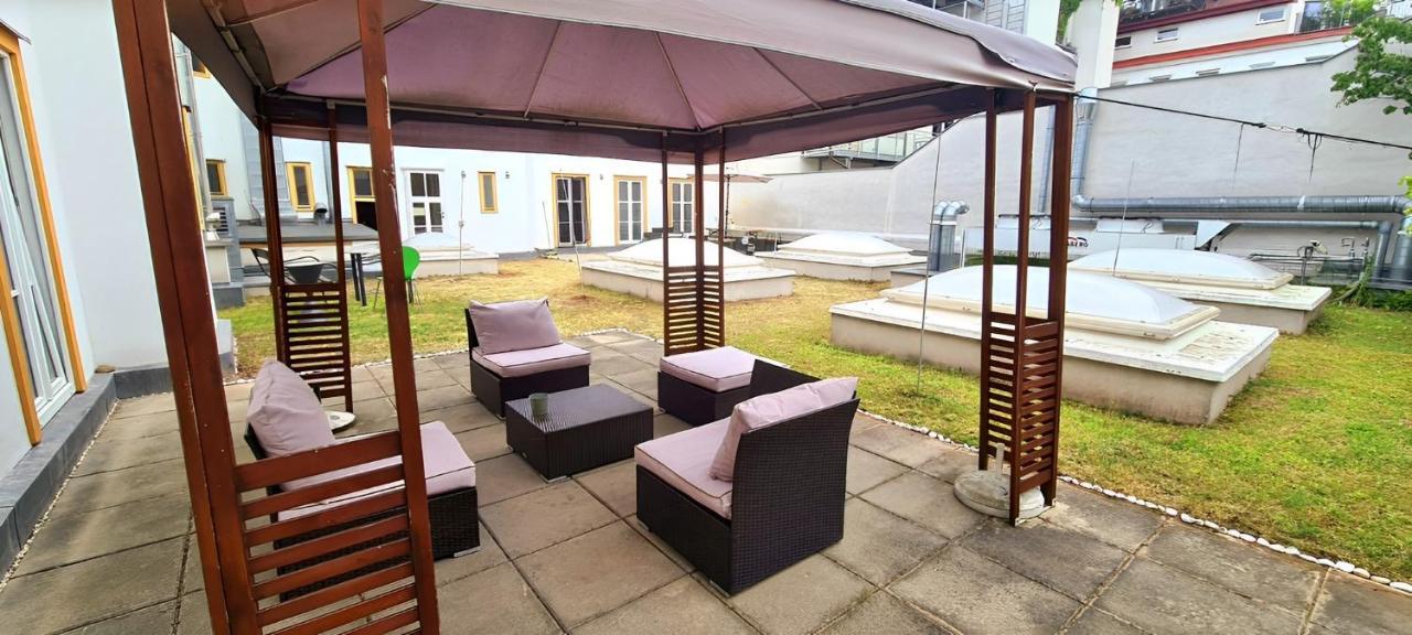 Comfortable, Specious Apartment With Inner Garden- Marzstrasse Apartments Wien Eksteriør bilde